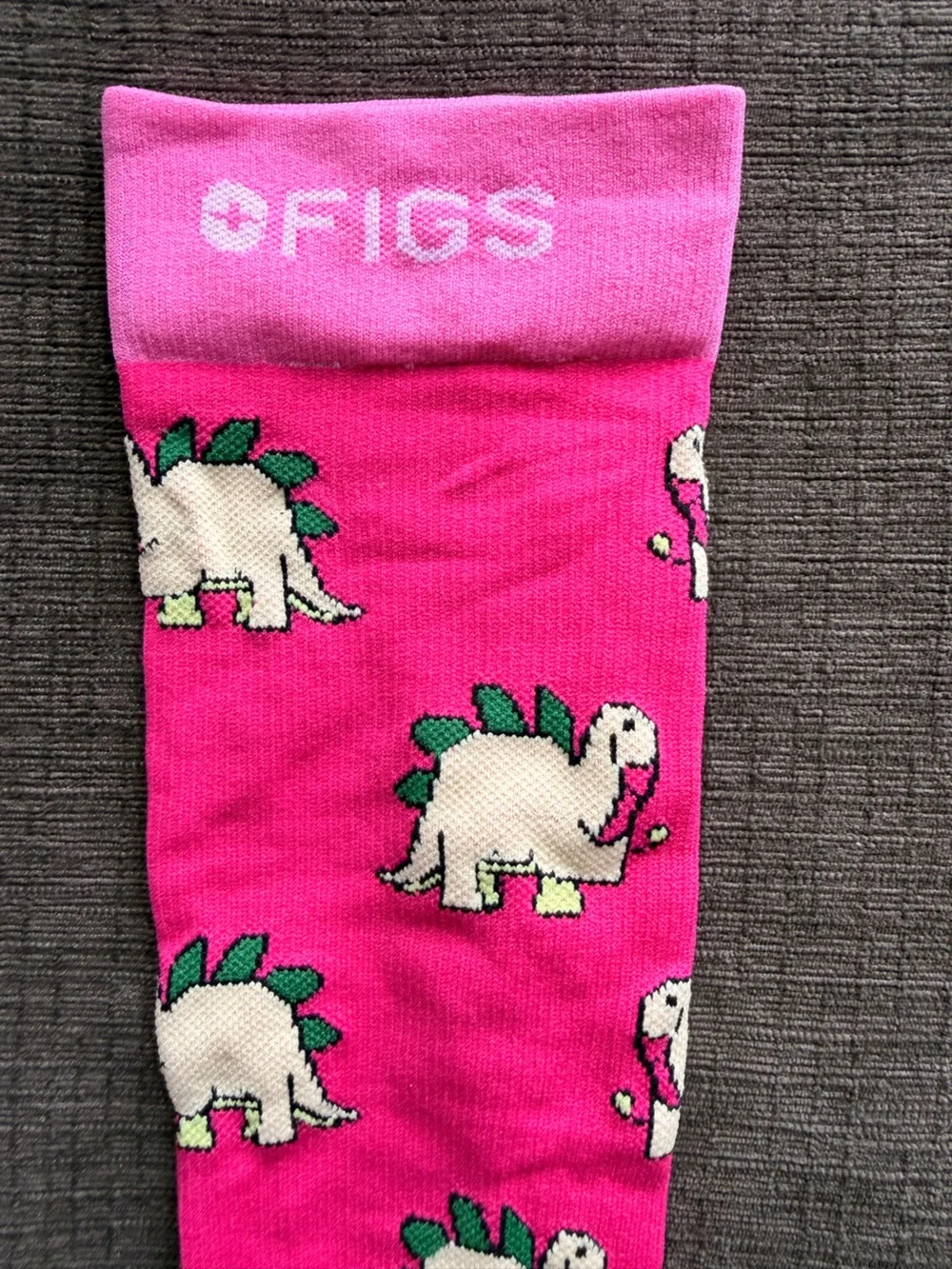 FIGS Steth-O-Saurus Pink Compression Socks Nurse Medical Size Small Dinosaur
